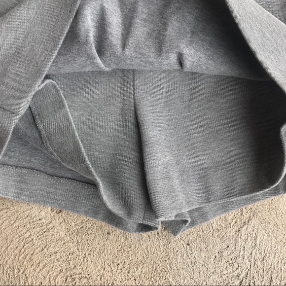 1 hour⚡️Halston Heritage skort - Picture 3 of 7